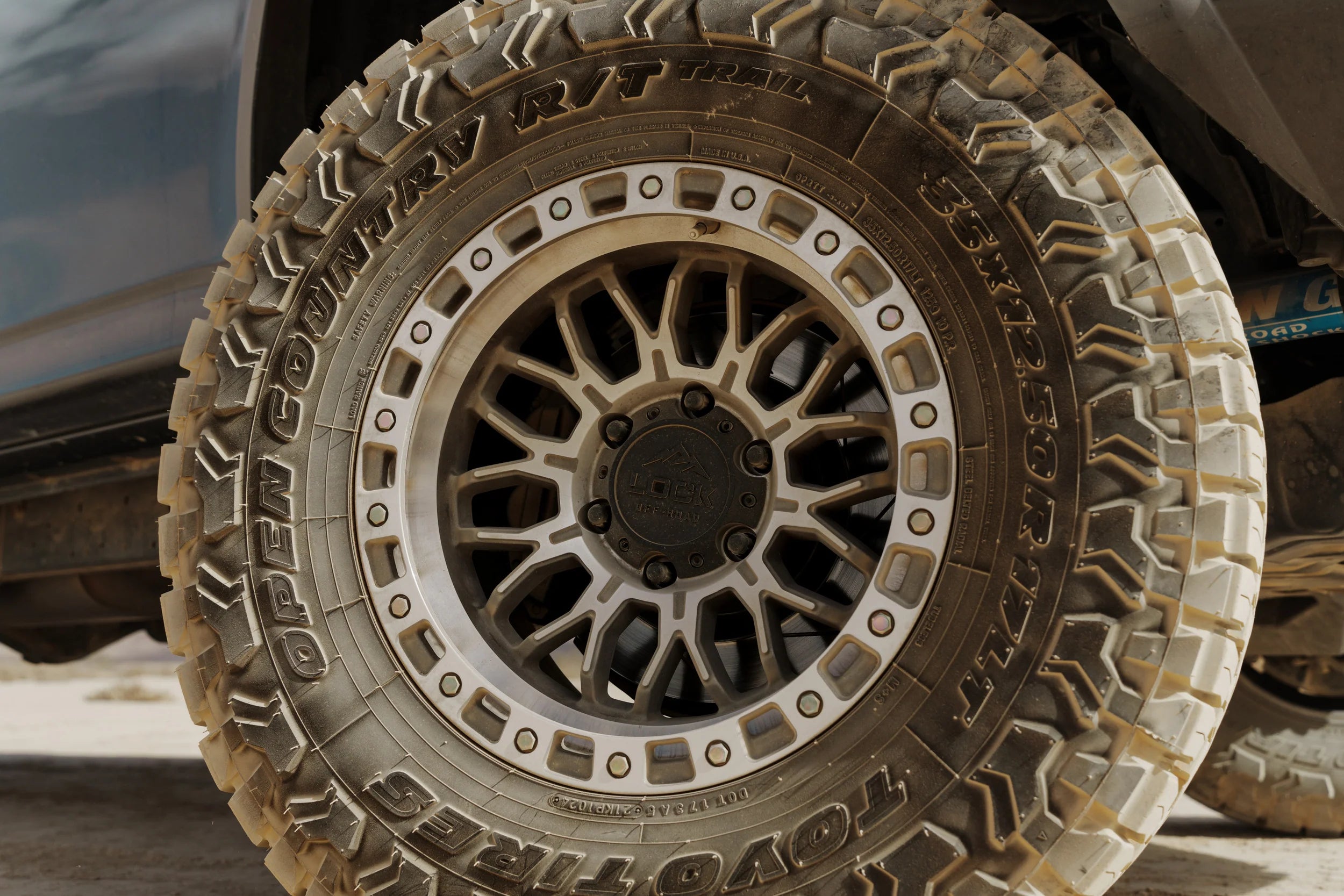 20x9 Lock Off-Road Combat Machined Clear Coat Wheel 6x5.5 Bolt Pattern 0mm Offset